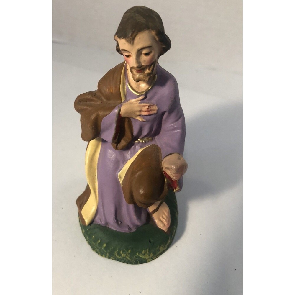 Vintage   Joseph Manger  Nativity  4 1/4” H Made In Italy Missing Staff